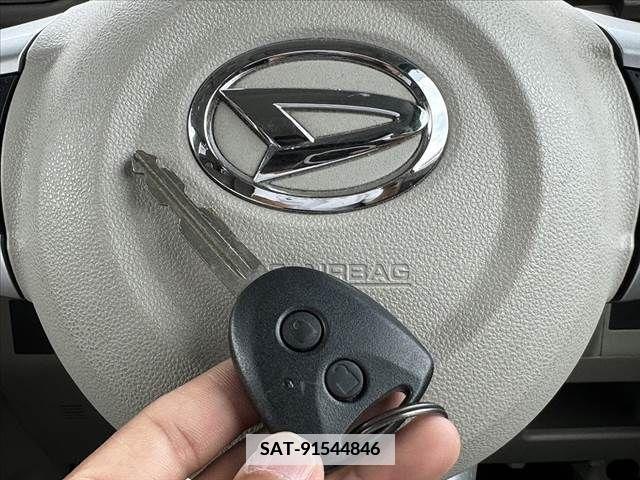 Daihatsu TANTO 2019-06 335411-5