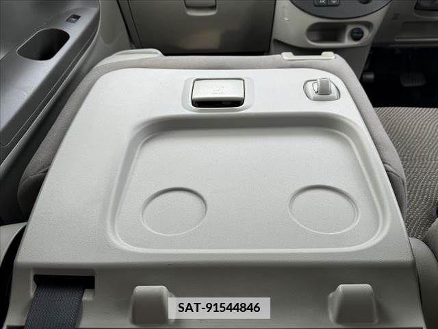 Daihatsu TANTO 2019-06 335411-27