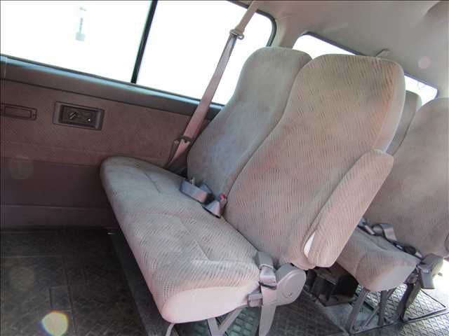 Nissan CARAVAN COACH 2008-09 27089-16
