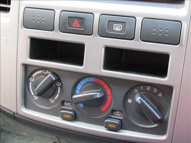 Nissan CARAVAN COACH 2008-09 27089-7