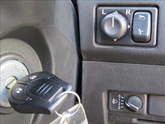 Nissan CARAVAN COACH 2008-09 27089-2