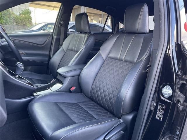 Toyota HARRIER 2015-10 11863-21