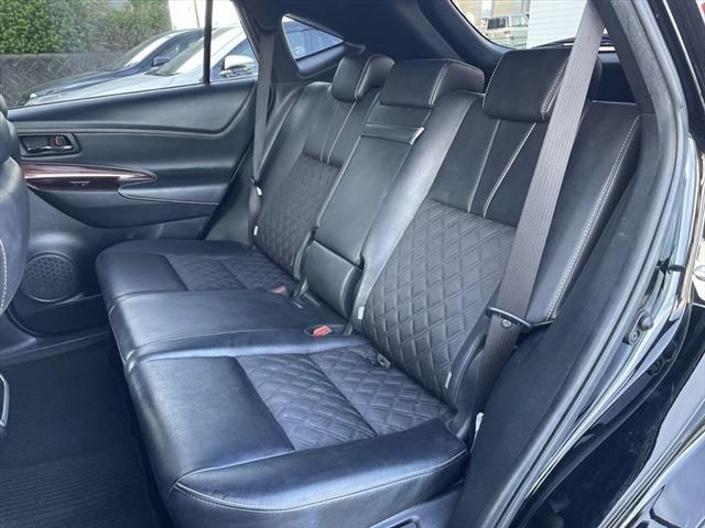 Toyota HARRIER 2015-10 11863-22