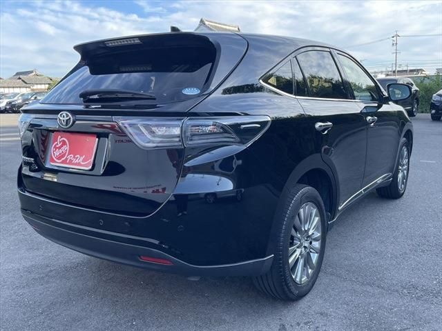 Toyota HARRIER 2015-10 11863-4
