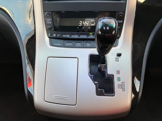 Toyota ALPHARD 2013-07 186920-12
