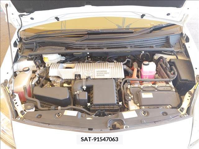Toyota PRIUS 2015-06 375071-17