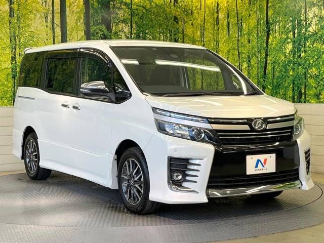 Toyota VOXY 2016-12 193847-16