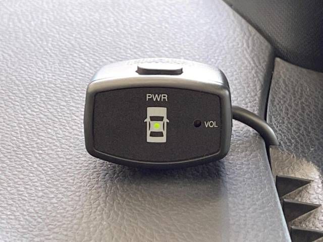 Toyota VOXY 2016-12 193847-7