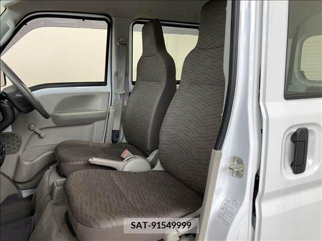 Suzuki EVERY 2018-04 268823-12