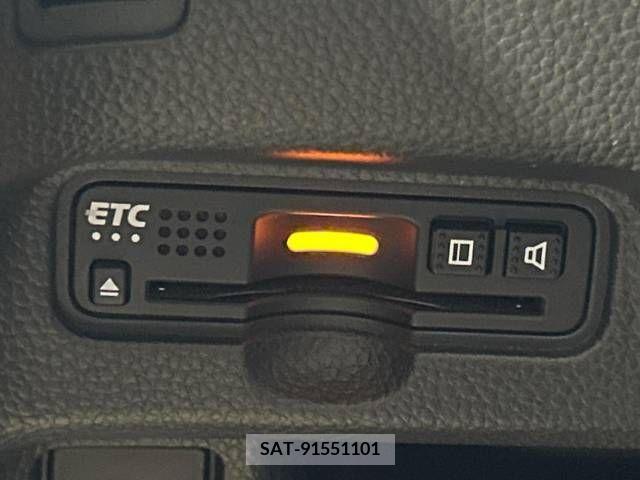 Honda N BOX 2019-04 307201-7