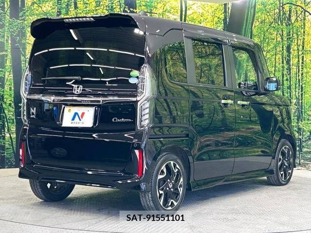 Honda N BOX 2019-04 307201-17
