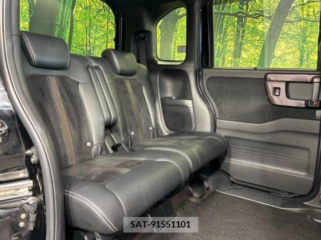 Honda N BOX 2019-04 307201-9
