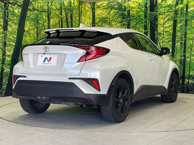 Toyota C-HR 2023-06 196533-17
