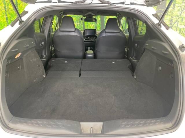 Toyota C-HR 2023-06 196533-10