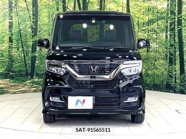 Honda N BOX CUSTOM 2018-03 330821-14