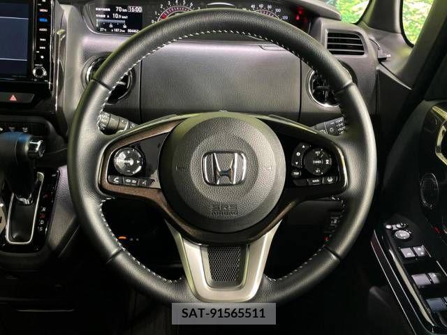 Honda N BOX CUSTOM 2018-03 330821-11