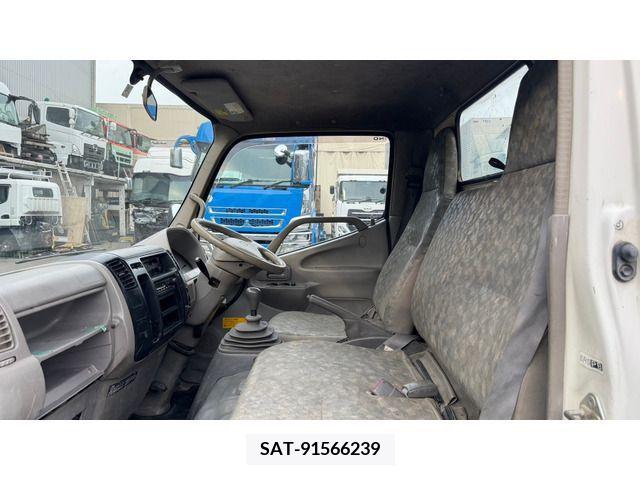 Hino DUTRO 2010-03 297325-15