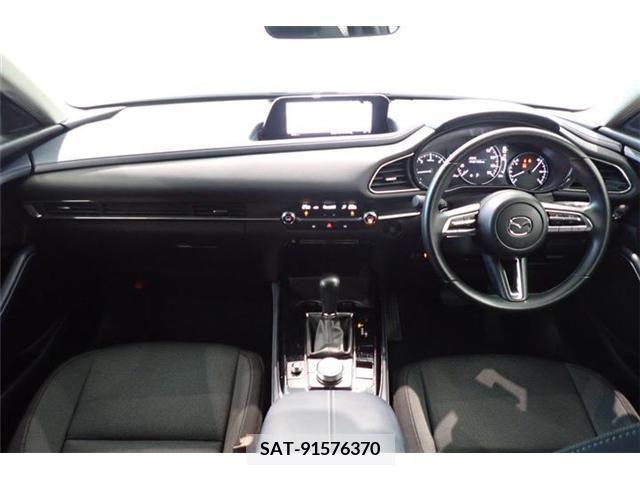 Mazda CX-30 2022-02 295598-9