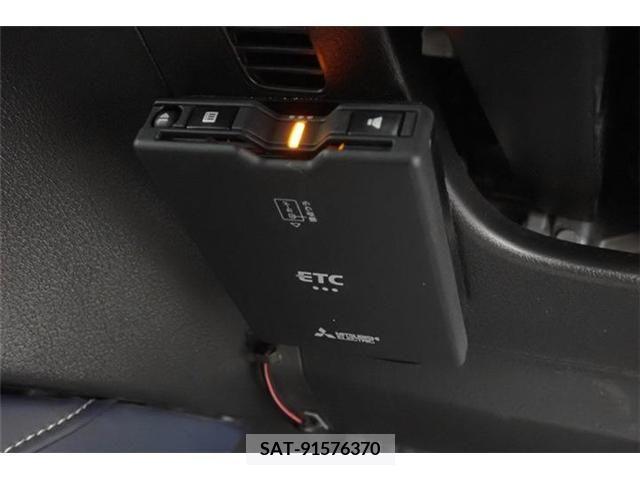Mazda CX-30 2022-02 295598-12