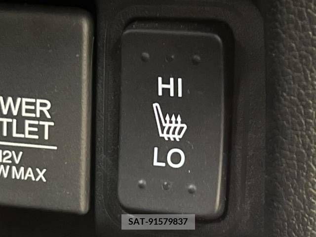 Honda N BOX CUSTOM 2017-03 306817-8