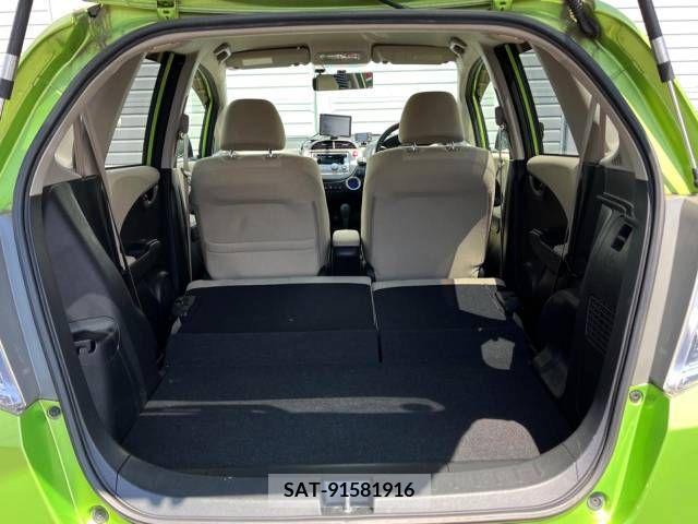 Honda FIT HYBRID 2011-12 390871-11