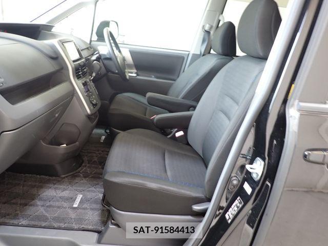 Toyota VOXY 2010-01 321356-9