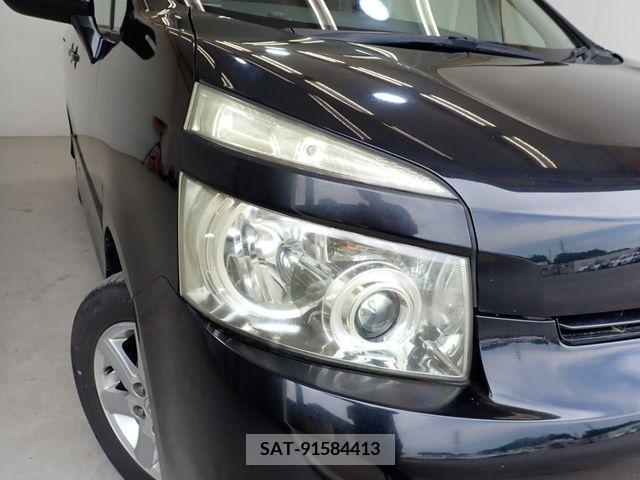 Toyota VOXY 2010-01 321356-25