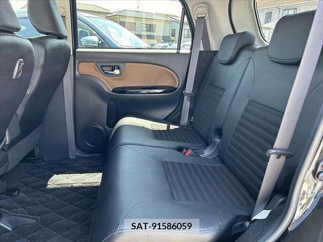 Daihatsu CAST 2018-03 294743-17