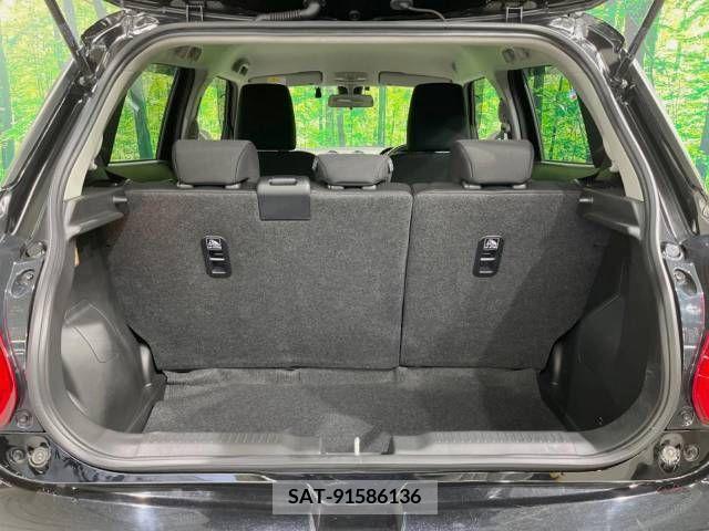Suzuki SWIFT 2022-10 243364-10