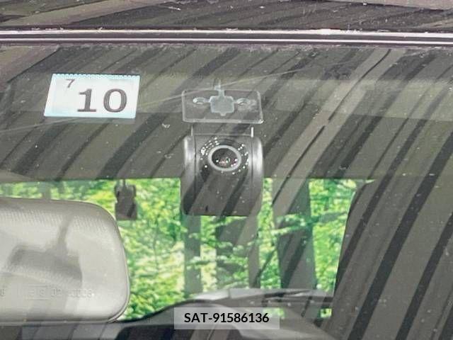 Suzuki SWIFT 2022-10 243364-7