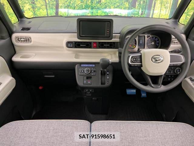 Daihatsu MOVE 2022-08 374383-1