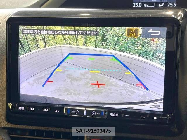 Toyota VOXY 2018-10 244089-4