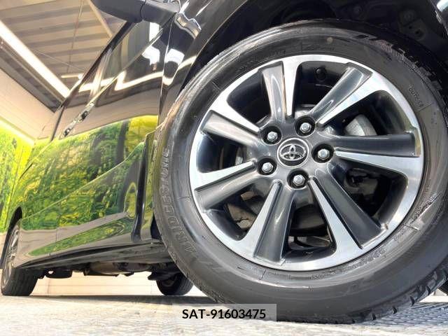 Toyota VOXY 2018-10 244089-14