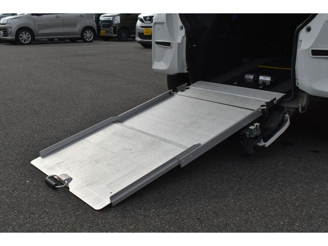 Daihatsu TANTO 2020-04 185476-2