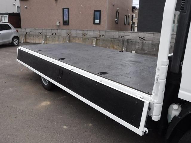 Isuzu ELF TRUCK 2015-10 3629-15