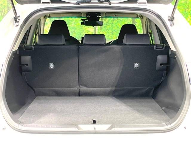 Toyota HARRIER 2020-10 194761-10