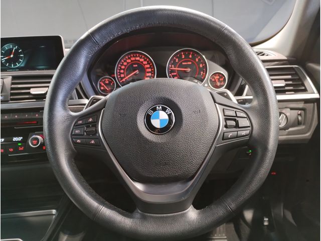 Bmw 3 SERIES 2017-11 13319-15