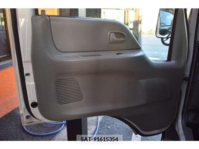 Mazda TITAN DASH 2007-02 212823-12
