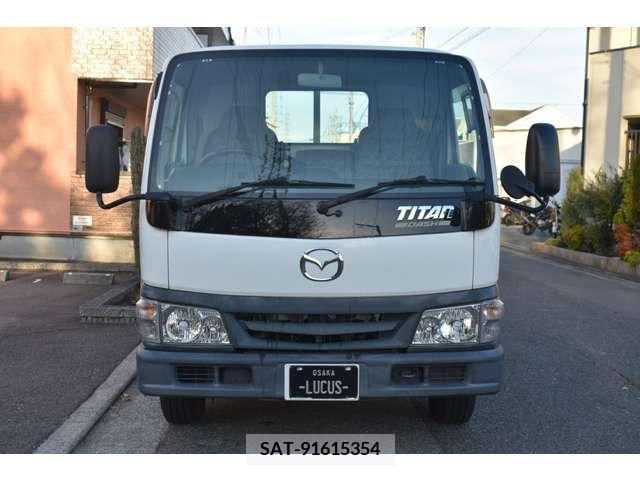 Mazda TITAN DASH 2007-02 212823-5