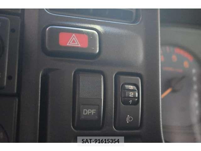 Mazda TITAN DASH 2007-02 212823-18