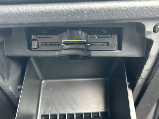 Toyota NOAH 2010-06 195324-12
