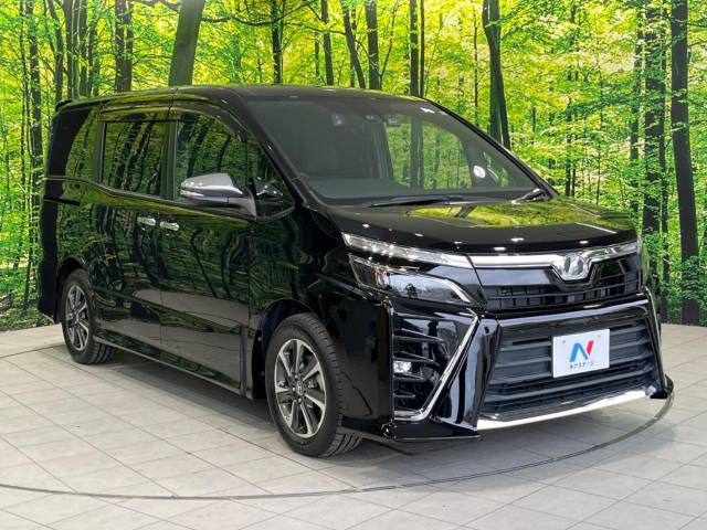 Toyota VOXY 2018-11 16026-11