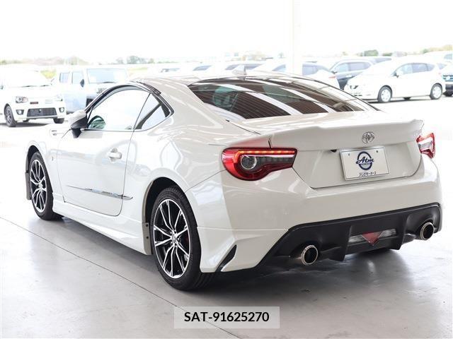 Toyota 86 2018-06 258579-22