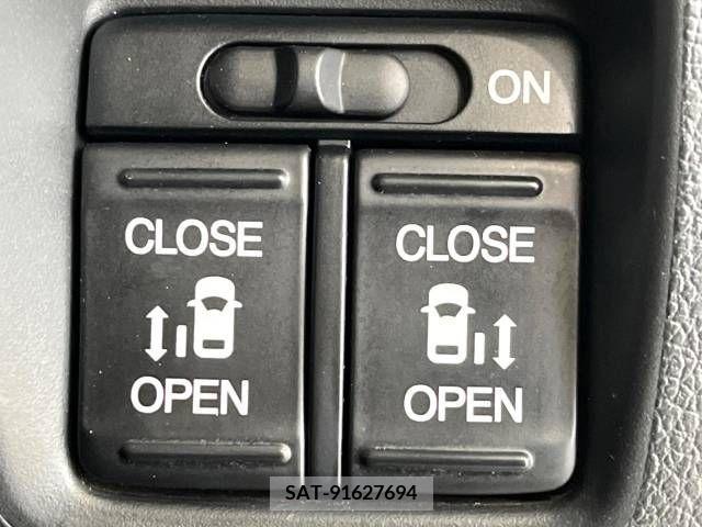 Honda N BOX CUSTOM 2016-07 329893-4