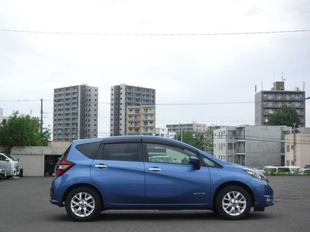 Nissan NOTE 2018-09 7859-19