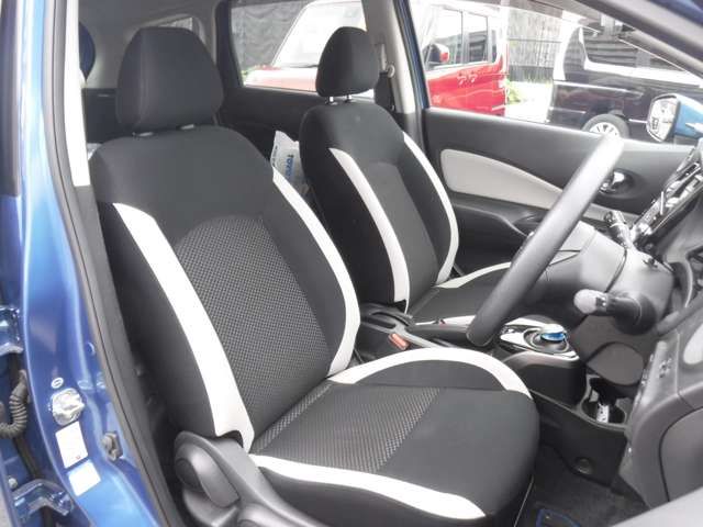 Nissan NOTE 2018-09 7859-11