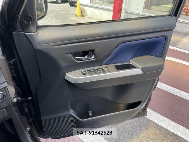 Toyota ROOMY 2017-04 367382-13