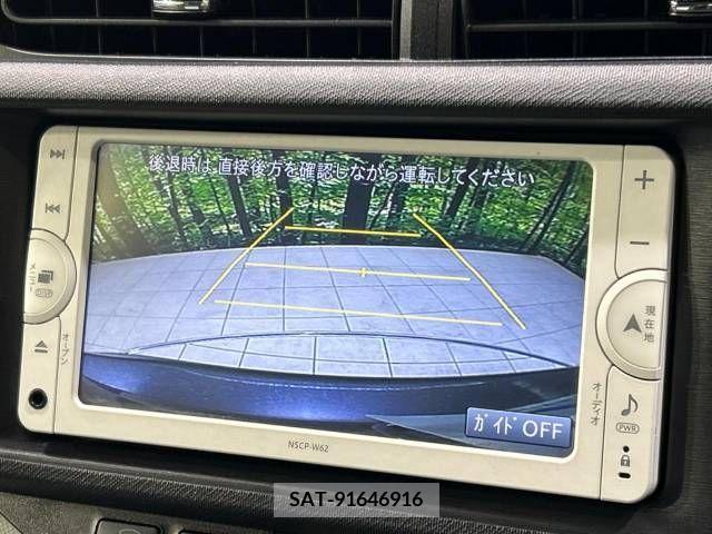 Toyota AQUA 2012-11 383131-3