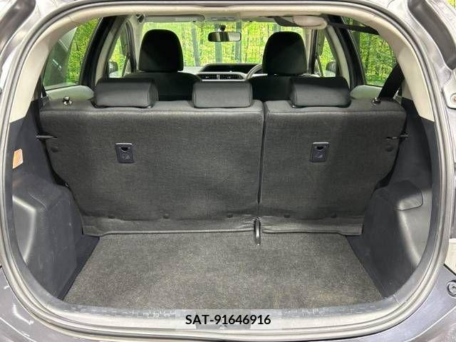 Toyota AQUA 2012-11 383131-9