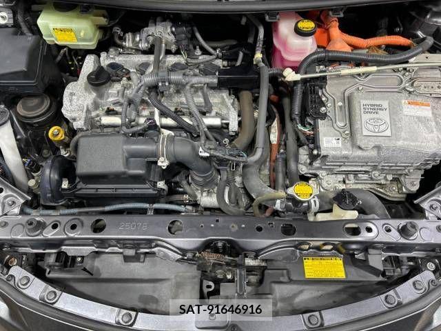 Toyota AQUA 2012-11 383131-16